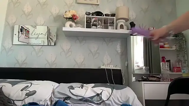 SexySashaxox online show from 6, 10, 2025