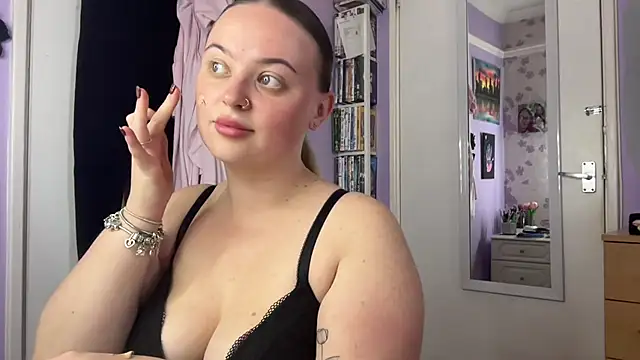 SexySashaxox online show from 24, 9, 2025