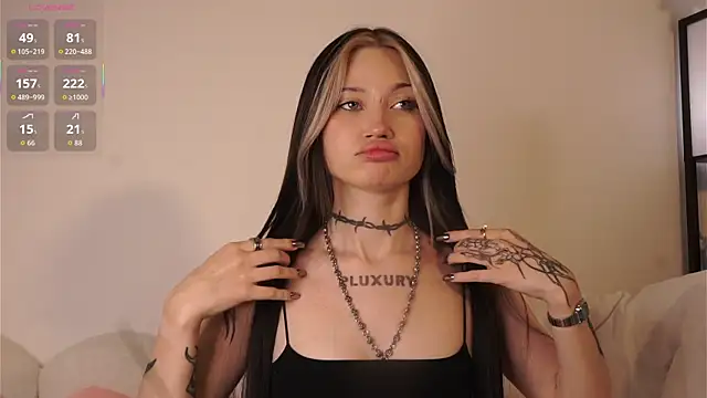 Alice 1n Wonderland  online show from 13, 9, 2025