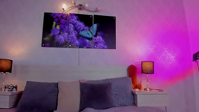 Snapshot of JenniferAuriston chatting on 6, 10, 2025 JenniferAuriston online show from 6, 10, 2025