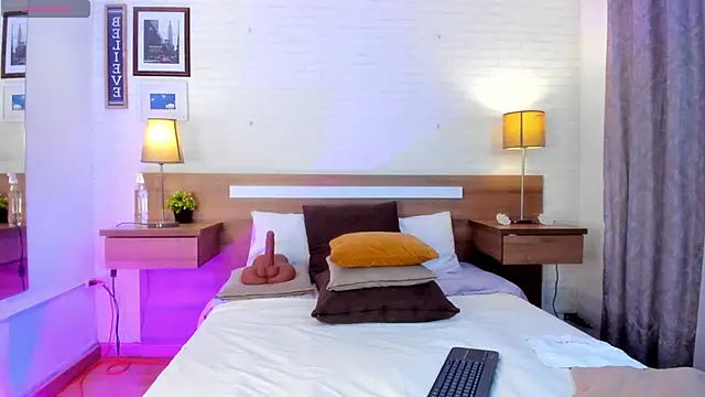 Snapshot of JenniferAuriston chatting on 27, 11, 2025 JenniferAuriston online show from 27, 11, 2025