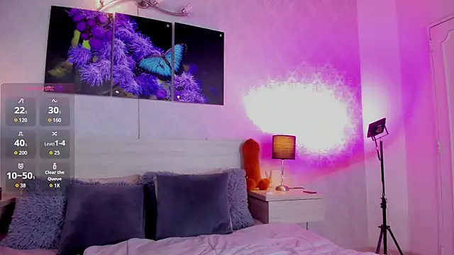 Snapshot of JenniferAuriston chatting on 10, 10, 2025 JenniferAuriston online show from 10, 10, 2025