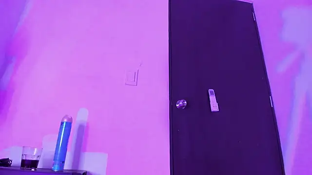 chubby sexy  online show from 5, 11, 2025