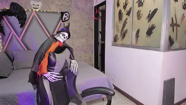 chubby sexy  online show from 17, 10, 2025