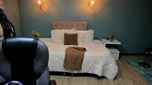 Snapshot of Miss_Cataleya__ chatting on 5, 11, 2025 Miss Cataleya online show from 5, 11, 2025