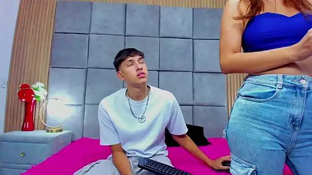 ChanellandMax online show from 25, 9, 2025