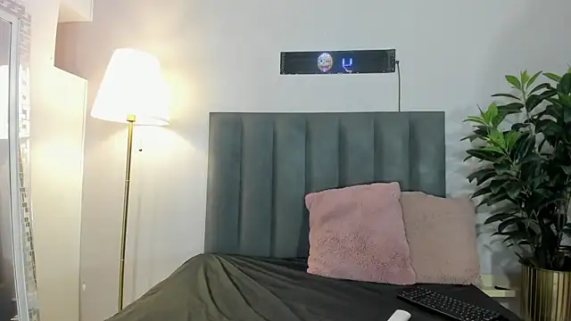 KendraChavez  online show from 2, 3, 2026