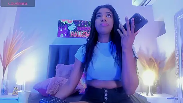 KendraChavez  online show from 21, 10, 2025