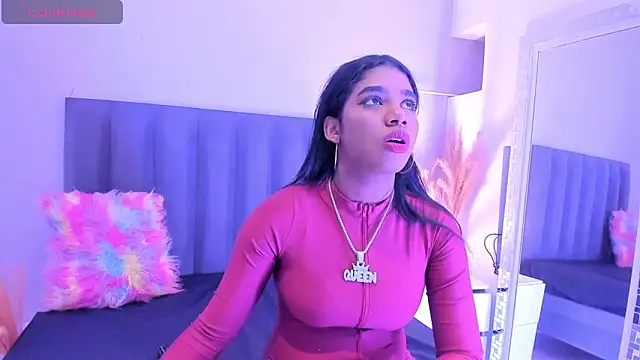 KendraChavez  online show from 4, 12, 2025