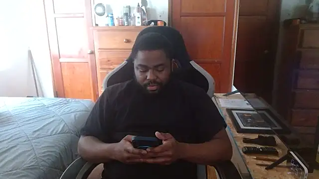Snapshot of Breadwinnah chatting on 19, 6, 2026 Breadwinnah online show from 19, 6, 2026