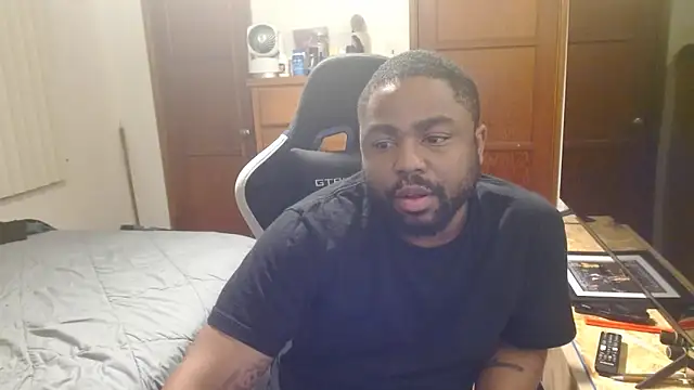 Snapshot of Breadwinnah chatting on 3, 6, 2026 Breadwinnah online show from 3, 6, 2026