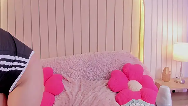 ameliiaa smith online show from 3, 10, 2025