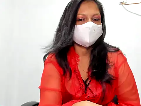 Crazy Cat1995 online show from 12, 9, 2025