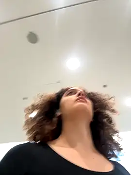 DreamThickCouple online show from 18, 9, 2025