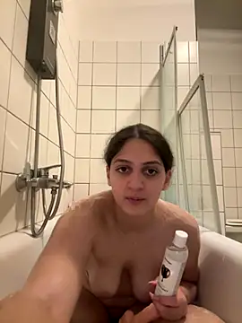 DreamThickCouple online show from 4, 11, 2025