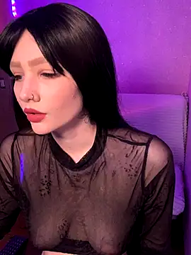 Snapshot of Steffy_Red_Candy chatting on 4, 11, 2025 Steffy Red Candy online show from 4, 11, 2025