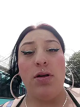 megan fox5 online show from 5, 11, 2025