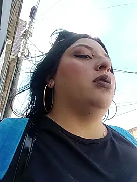 megan fox5 online show from 8, 11, 2025