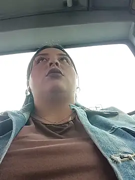 megan fox5 online show from 1, 12, 2025