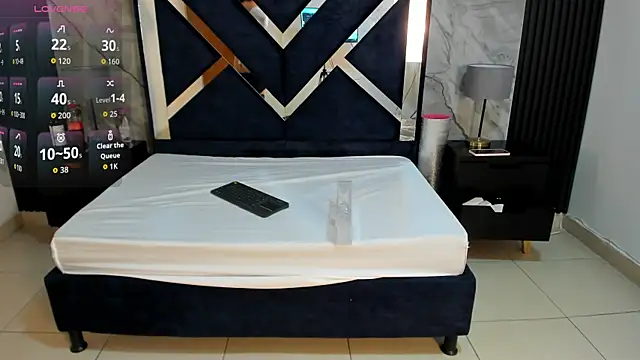 VioletRose as online show from 28, 10, 2025