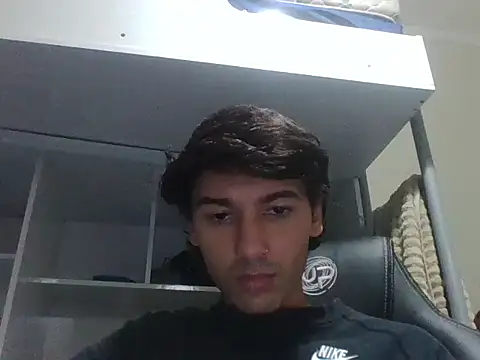 Snapshot of zyonboy1 chatting on 8, 7, 2026 zyonboy1 online show from 8, 7, 2026