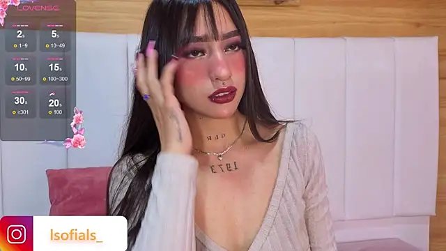 Abril Velvet a  online show from 11, 2, 2026