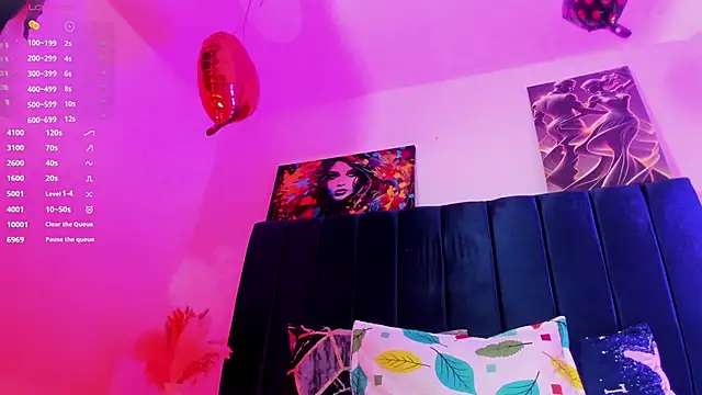 Annie switt online show from 12, 11, 2025