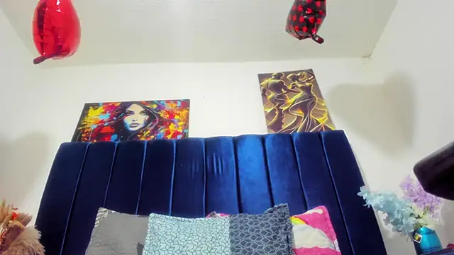 Annie switt online show from 4, 11, 2025