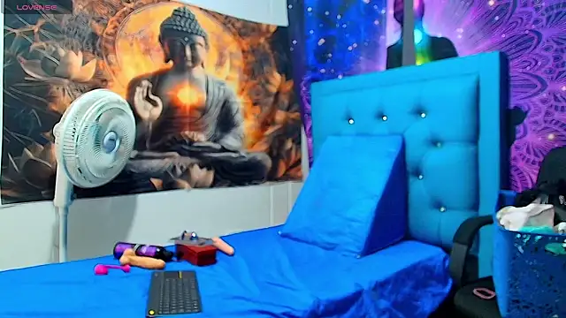 Snapshot of MiaBlaze_ chatting on 12, 2, 2026 MiaBlaze online show from 12, 2, 2026