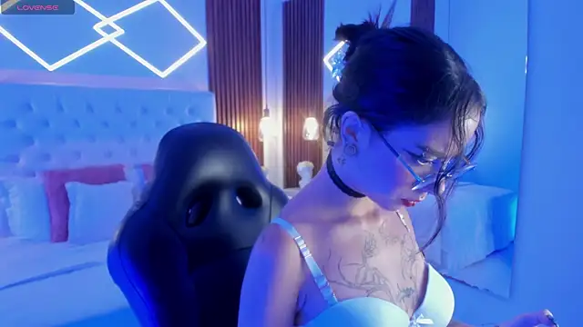 Snapshot of ZamabyCrucie chatting on 25, 9, 2025 ZamabyCrucie online show from 25, 9, 2025