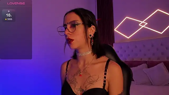 Snapshot of ZamabyCrucie chatting on 21, 9, 2025 ZamabyCrucie online show from 21, 9, 2025