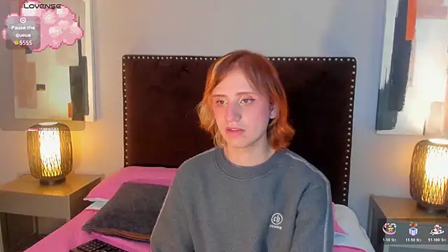 seraphine star online show from 25, 3, 2026