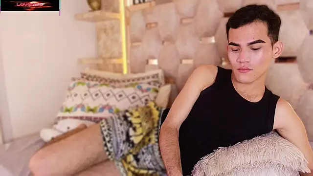 Snapshot of alessandro_musk chatting on 5, 2, 2026 alessandro musk online show from 5, 2, 2026