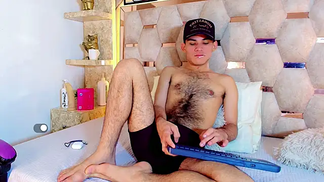 alessandro musk online show from 25, 5, 2026