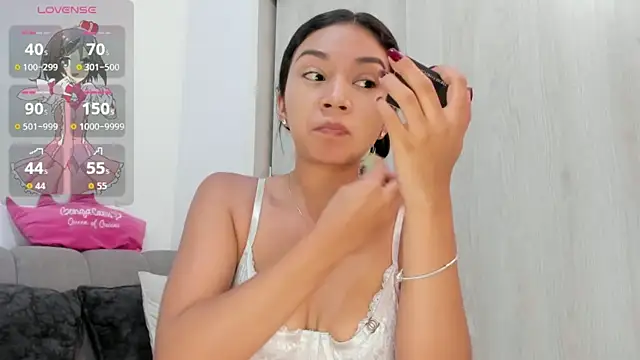 Snapshot of sarayu- chatting on 12, 9, 2025 sarayu- online show from 12, 9, 2025