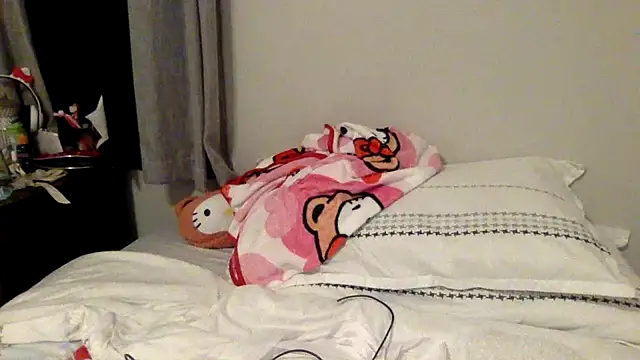 toomuchofafreak online show from 15, 2, 2026