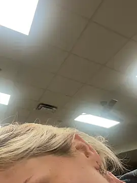 toomuchofafreak online show from 10, 2, 2026