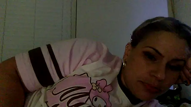 toomuchofafreak online show from 29, 10, 2025