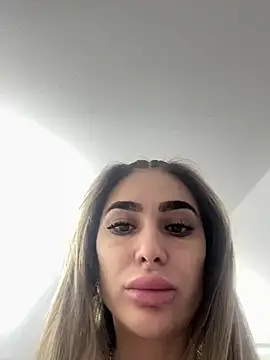 KaseyQuinn  online show from 1, 11, 2025