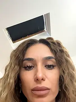 KaseyQuinn  online show from 19, 9, 2025