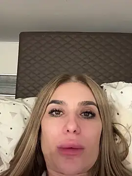 KaseyQuinn  online show from 26, 11, 2025