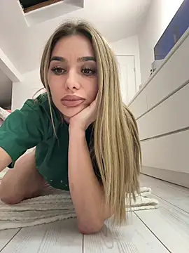 KaseyQuinn  online show from 29, 11, 2025