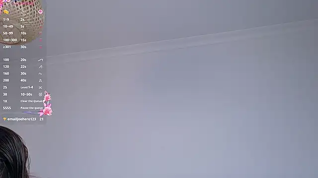 ada di online show from 27, 9, 2025