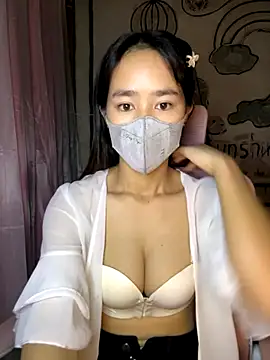 TiNa 04 online show from 8, 10, 2025