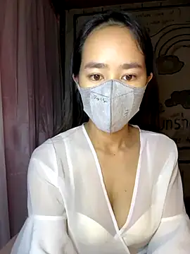 TiNa 04 online show from 19, 10, 2025