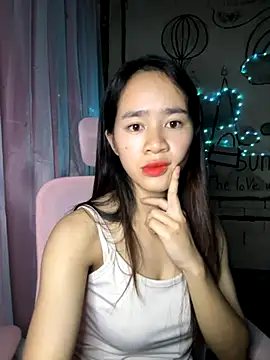 TiNa 04 online show from 9, 10, 2025