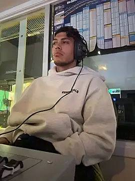 StrokingDaddy4 online show from 2, 12, 2025