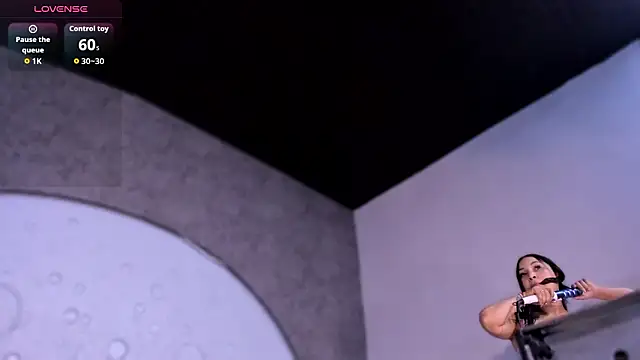 Snapshot of ReinaChloe chatting on 19, 2, 2026 ReinaChloe online show from 19, 2, 2026