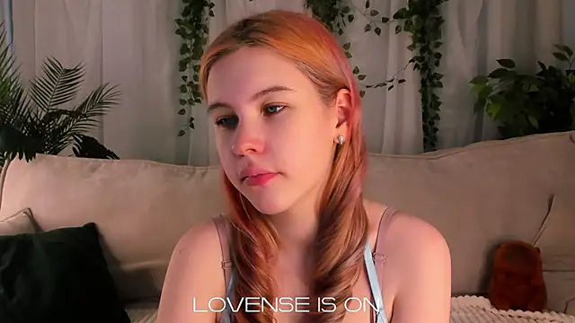 ElizSpieth online show from 14, 10, 2025