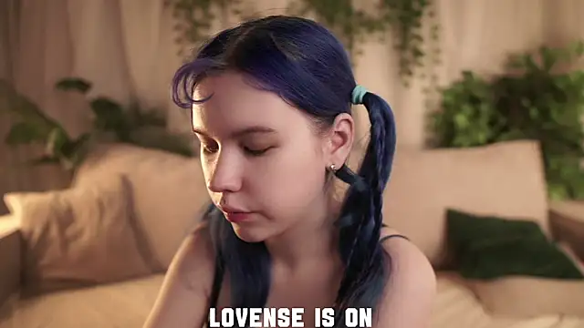 Snapshot of ElizSpieth chatting on 20, 12, 2025 ElizSpieth online show from 20, 12, 2025